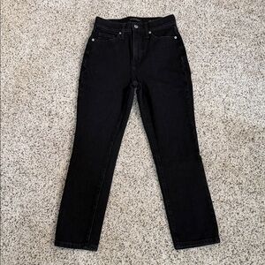 Banana Republic ultra high rise slim fit Jeans size 25 short. BLACK